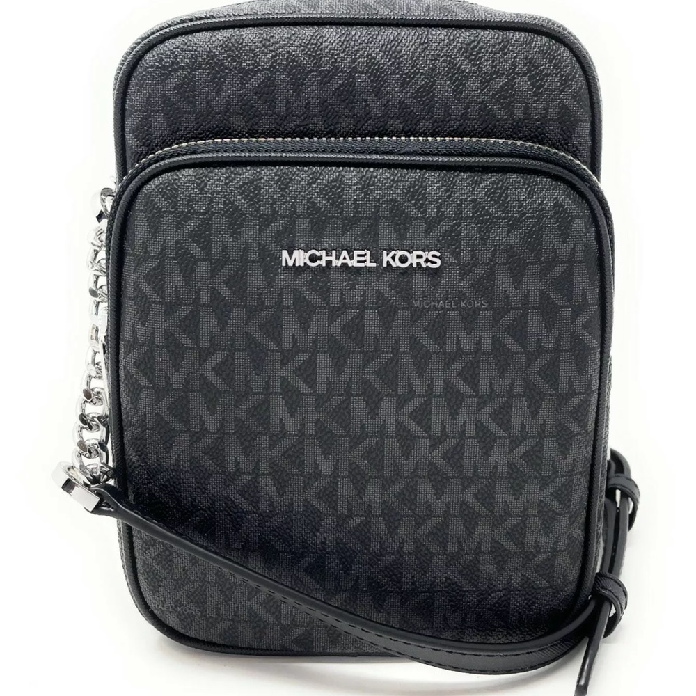 Michael Kors Jet Set Travel Flight Crossbody